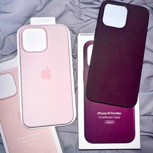 Apple iPhone 15 pro max case (light pink)
BRAND NEW still in box Purchased